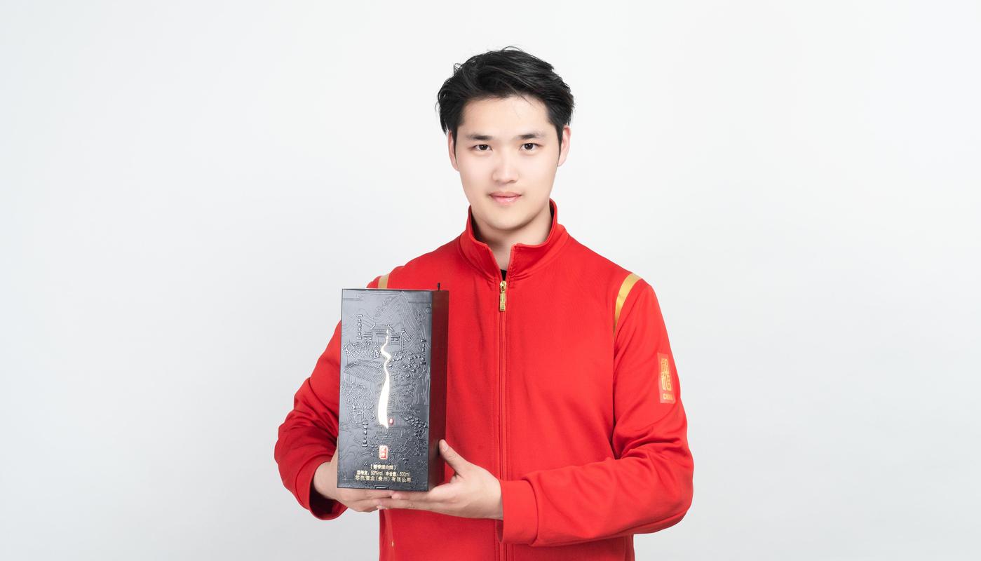 ...收甄子丹为徒,洪金宝都请不动,却被三个混混打进医院,是谁?_百度...